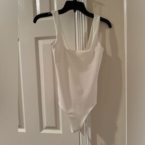 Good American Classic White Bodysuit - size XS